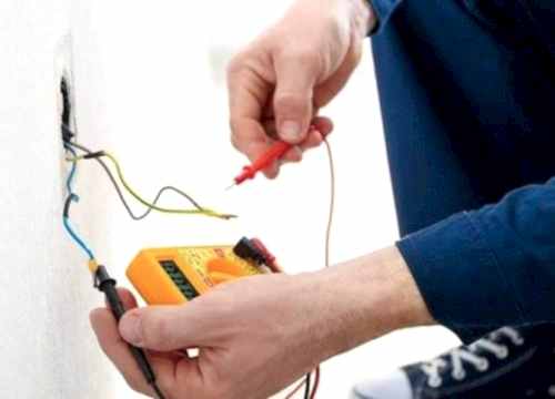 Услуга электрика, установка розеток и прочего электрооборудования | Компания «Отделка и Ремонт» Ремонт электрики
